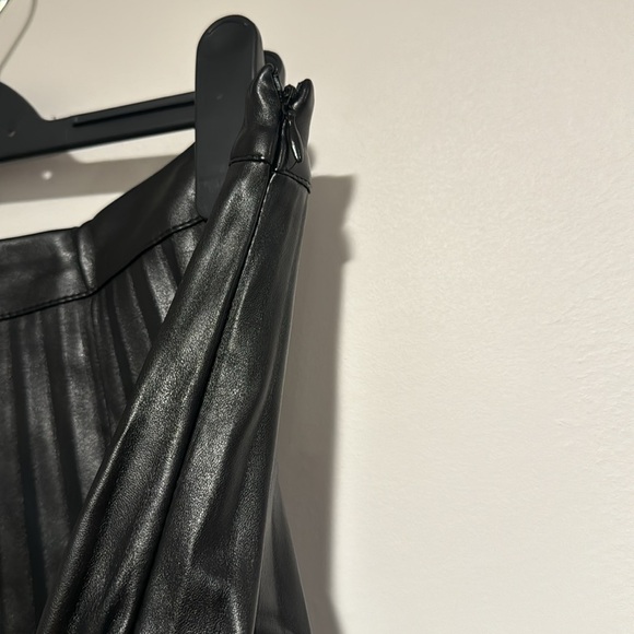 PU Leather Pleated Skirt - Picture 5 of 6